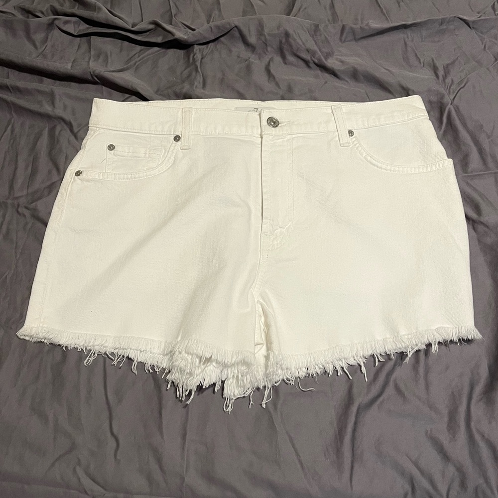 NWT Seven for all Mankind white denim frayed shorts